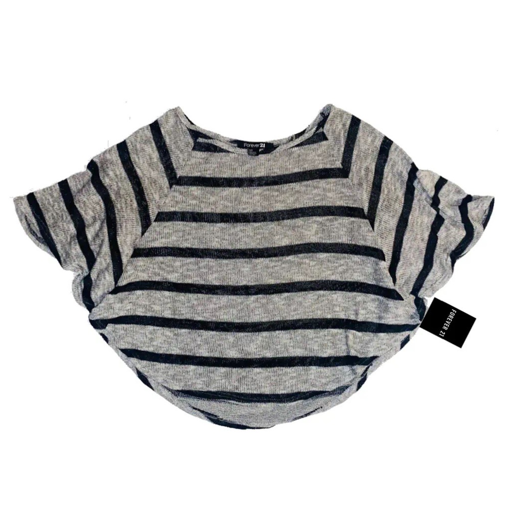 Forever 21 NWOT knit cropped poncho top!